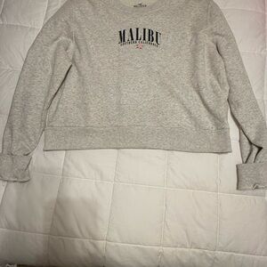 Hollister Light Gray Crewneck Sweatshirt